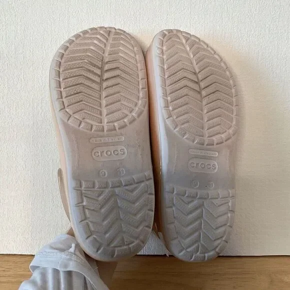 Crocs Crocband Unisex Ice Pop Metallic Pink Barbie Slip On Clogs Men-9/Women-11 - Picture 2 of 10